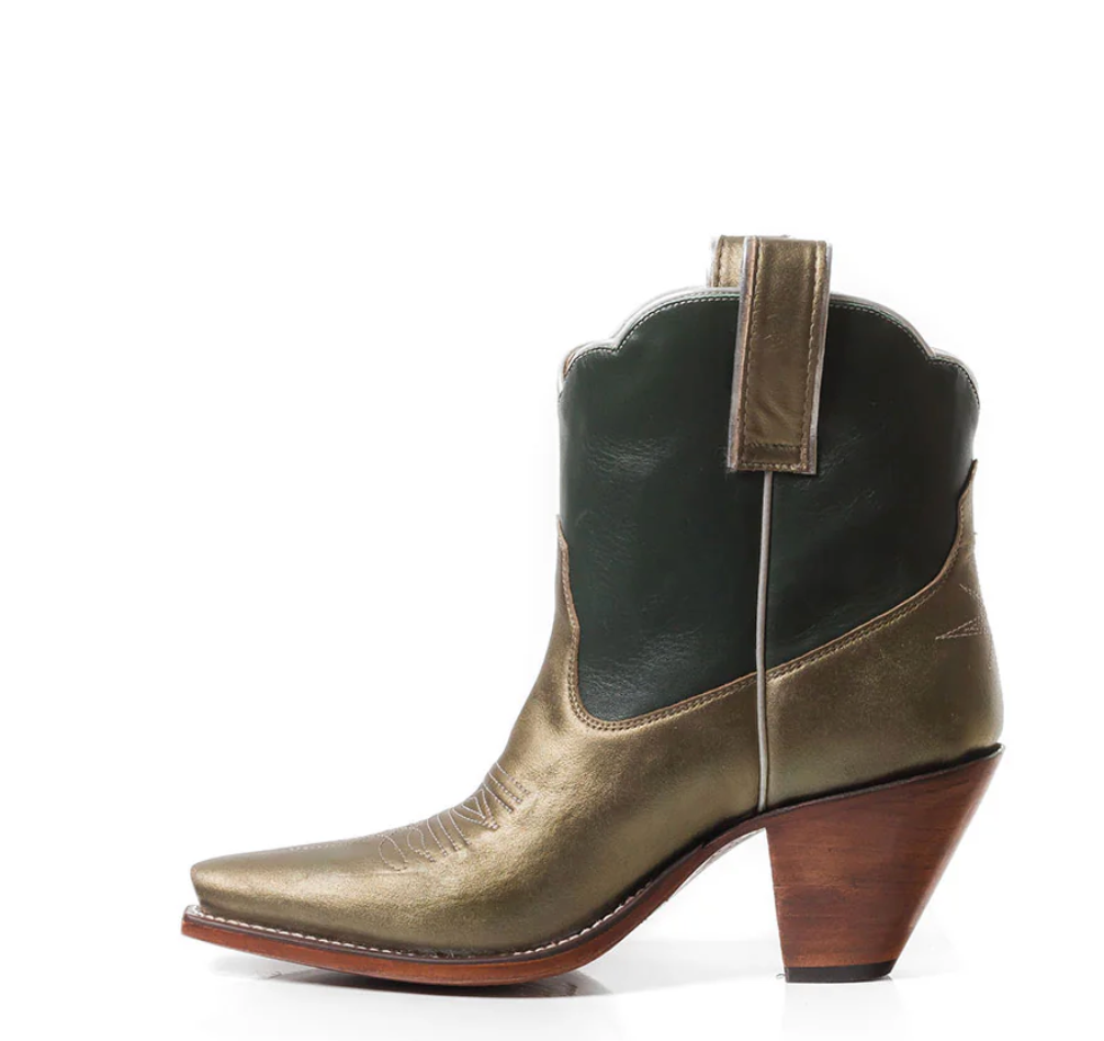 The Lucky Boot - Tucker Brown