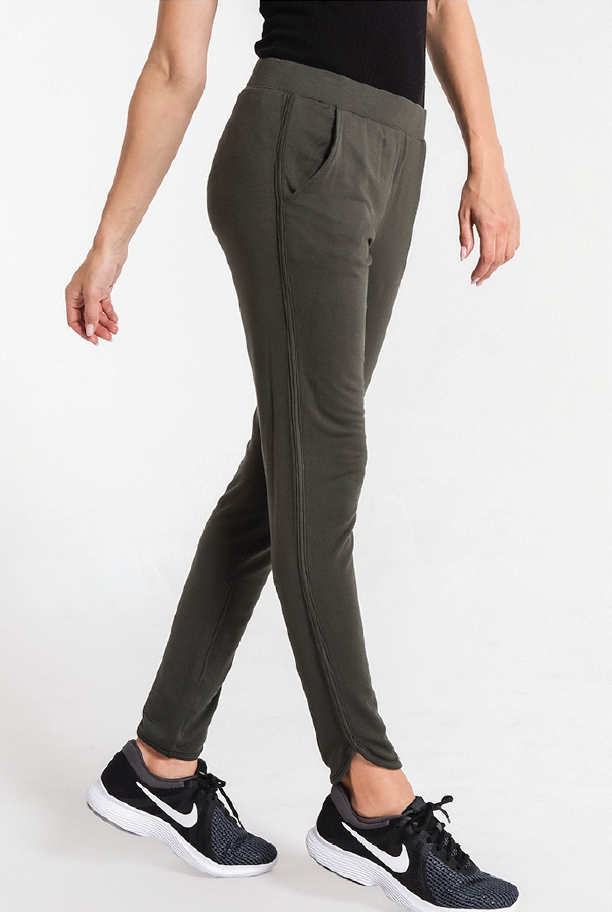 Z Supply - The Tear Drop Soft Pant - Olive - Tucker Brown